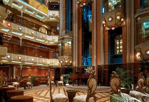 El espectacular Gran Atrium del Canival Conquest